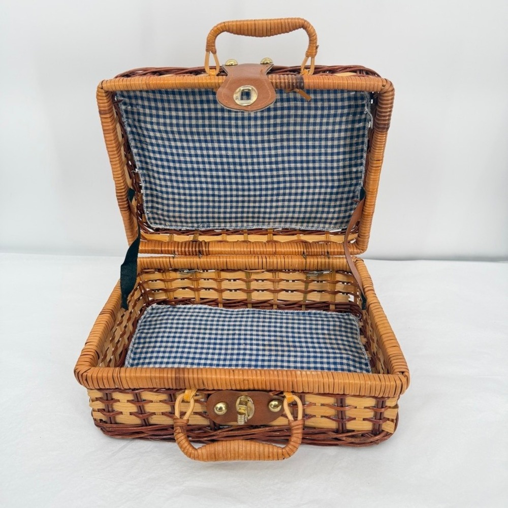 Small Wicker Picnic Basket Gingham Lined Small Suitcase Handbag Cottage Core